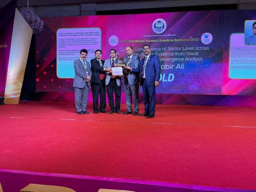 IIM Jammu faculty members win accolades for best research paper in Economics in the Gold Category at ICAI International Research Awards 2022
                        